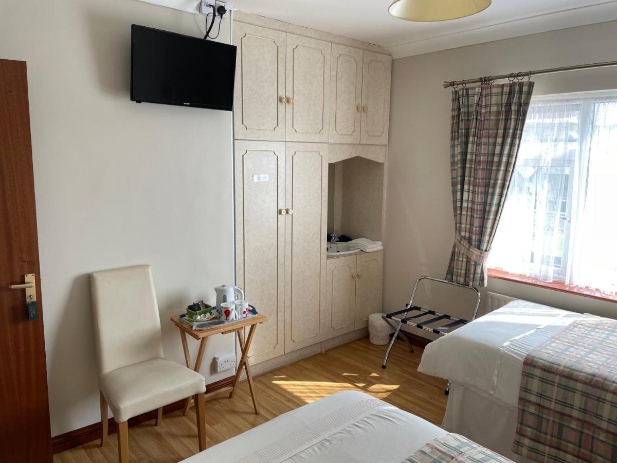 Cois Farraige Bed & Breakfast Lahinch Exterior photo